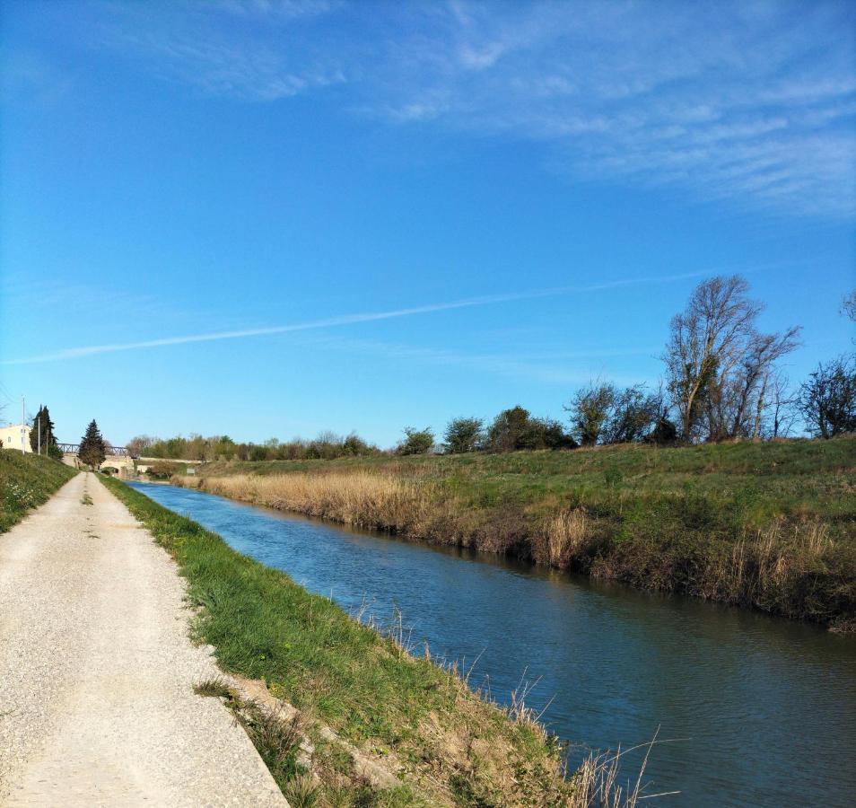 A ,domaine De La Barque A 5 Mins De Narbonne *